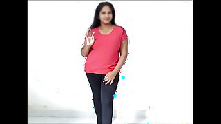 Chubby Indian Disha teases and pleases in explicit cam show.