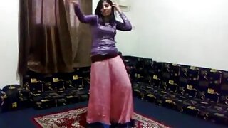 Seductive South Asian beauty dances provocatively